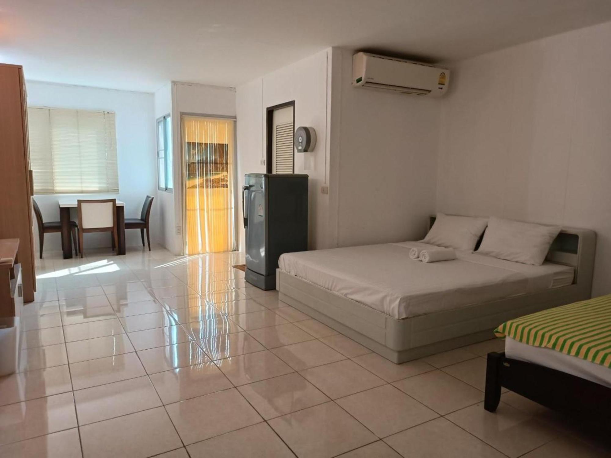 Grandview Condominia Bangkok Extérieur photo